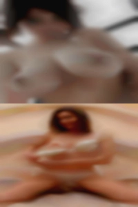 I'm cool lady Available swinger web cam for hookup.