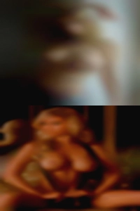 Zone main 6 in dis bytch lyke dis looking for cock hea.