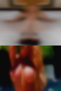 I am petite horny 5' sassy Italian.